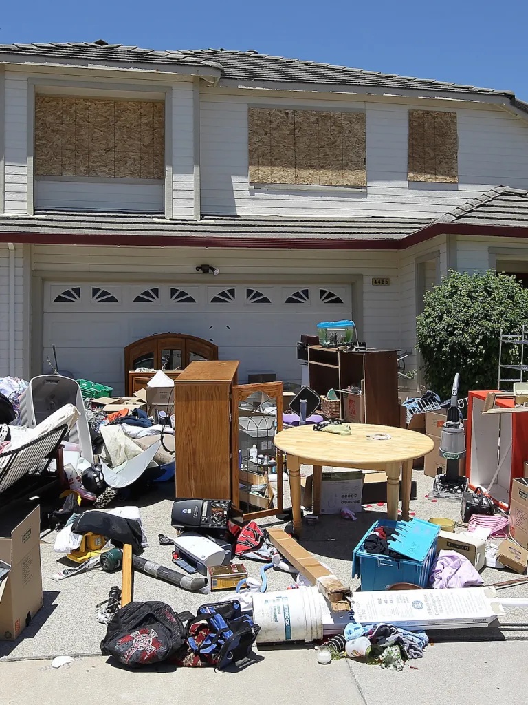 Junk Removal Estate Cleanout Service In Bellevue